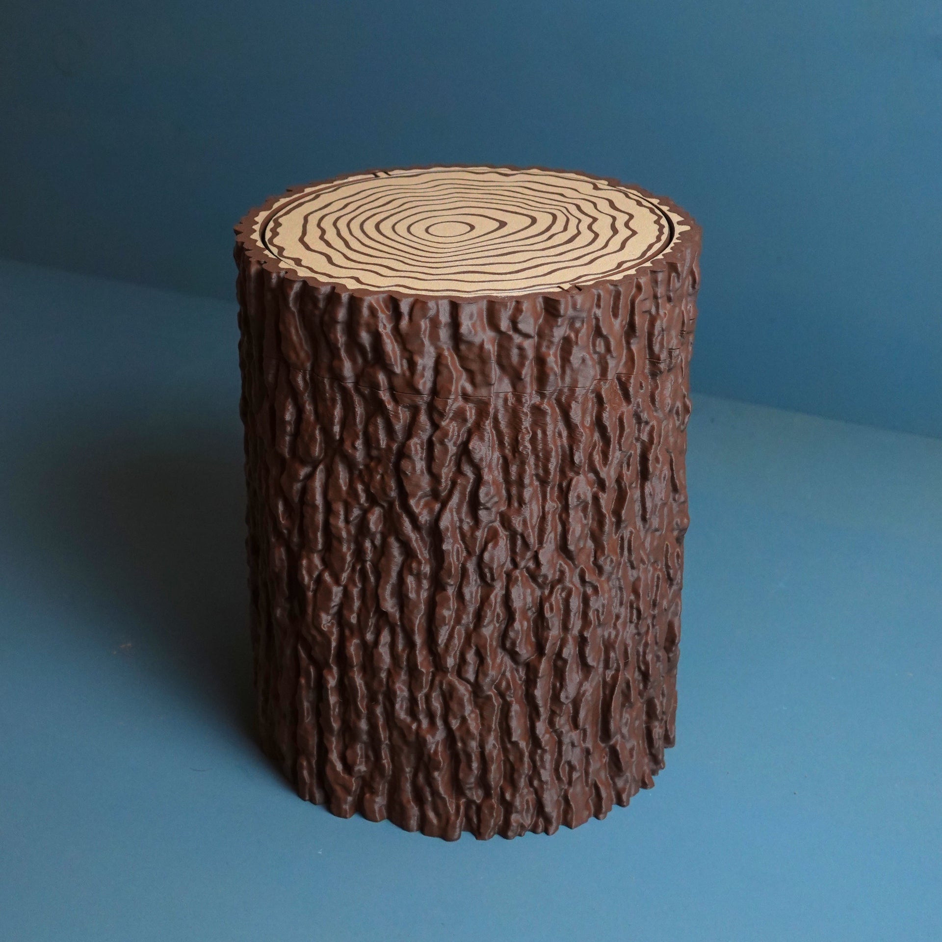 Ağaç Kütüğü Görünümlü Çöp Kutusu – Alnus Glutinosa