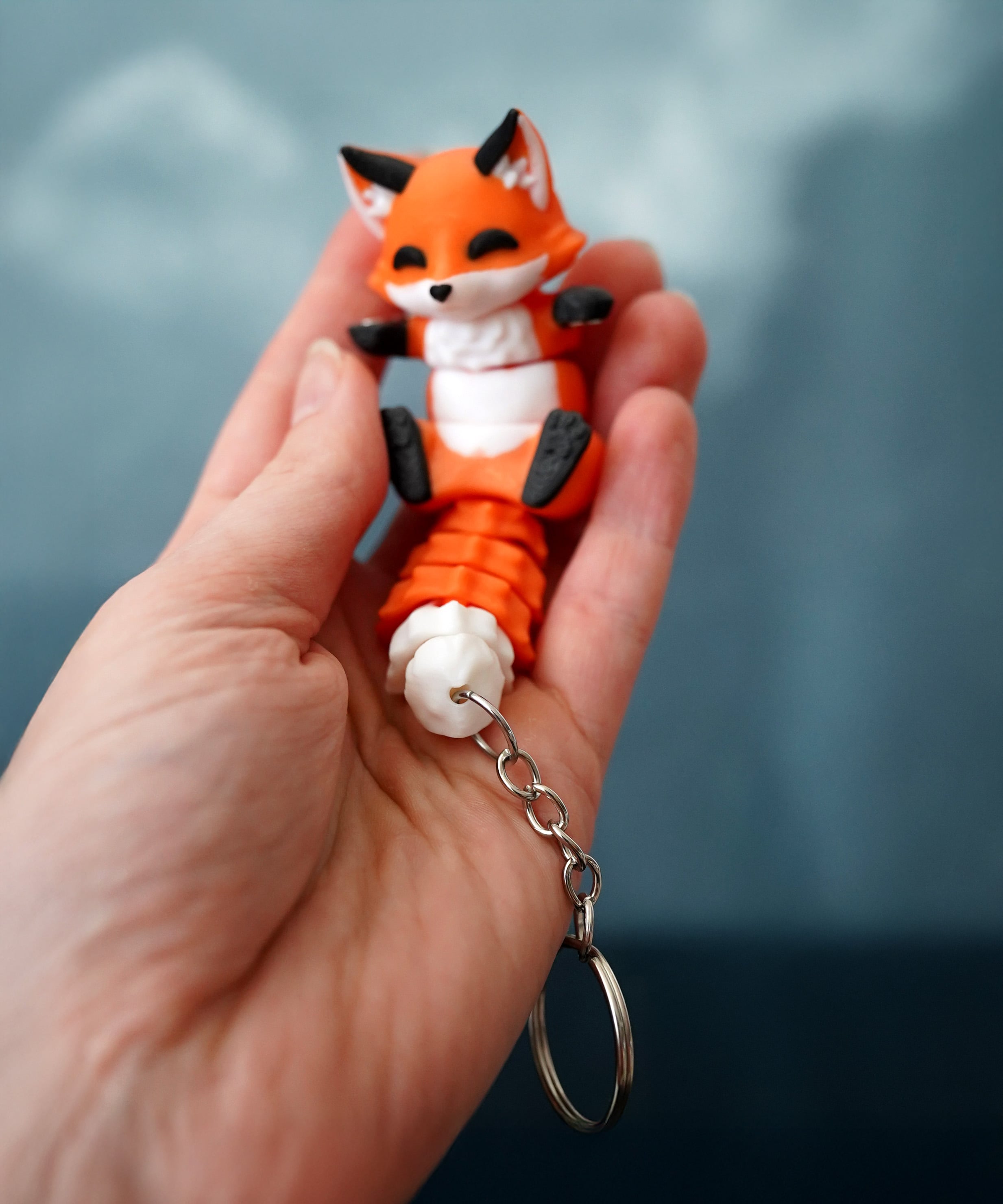 Foxy El Ele Tutuşan Tilki